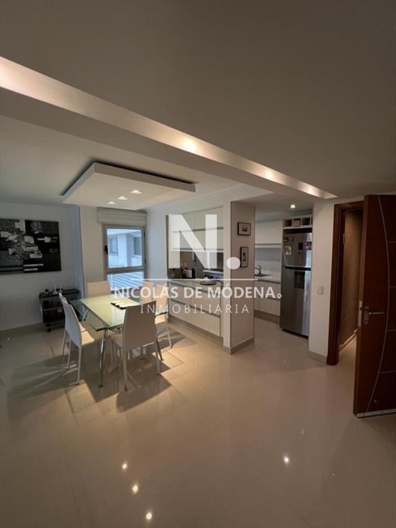 Vende apartamento con hermosa vista de 2 en Punta