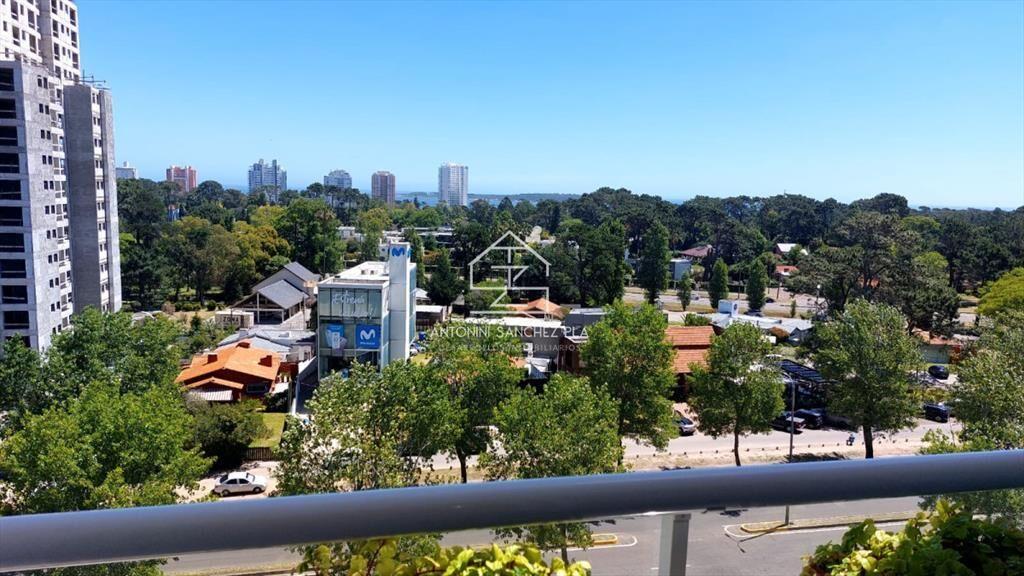 Apartamento en venta de dos dormitorios en Avda