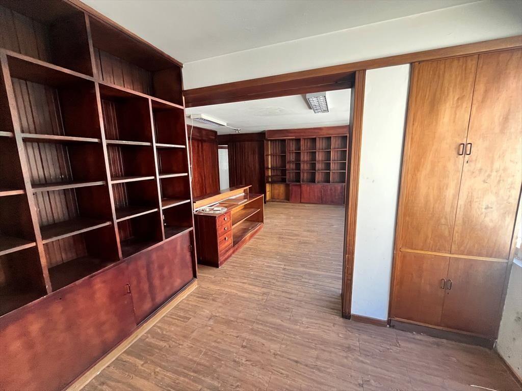 Venta o Alquiler oficina Ciudad Vieja con garaje