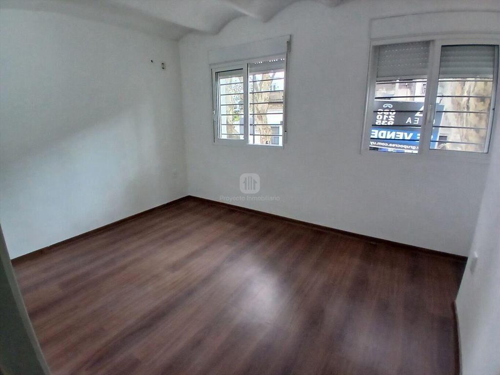 VENTA APARTAMENTO PLANTA BAJA CON PATIO