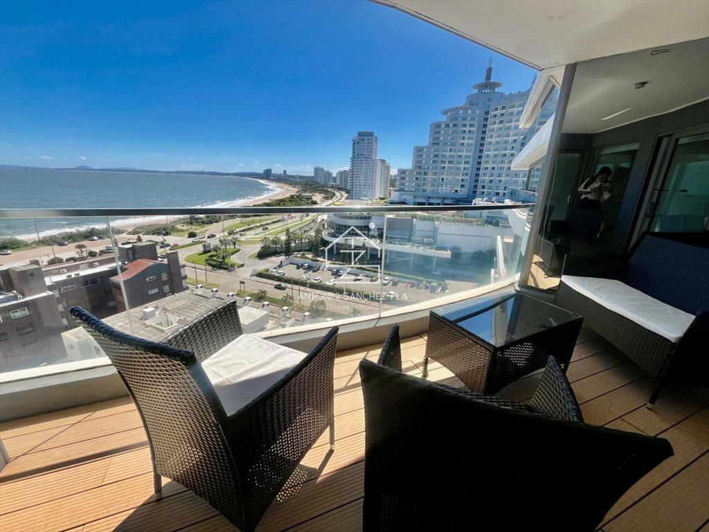 VENTA APARTAMENTO 3 DORMITORIO PUNTA DEL ESTE