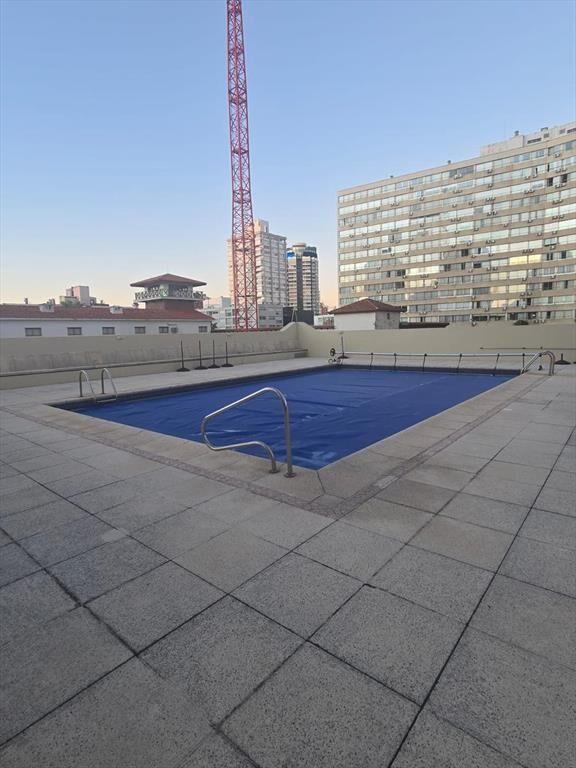 Apartamento en Alquiler en Península con Piscina