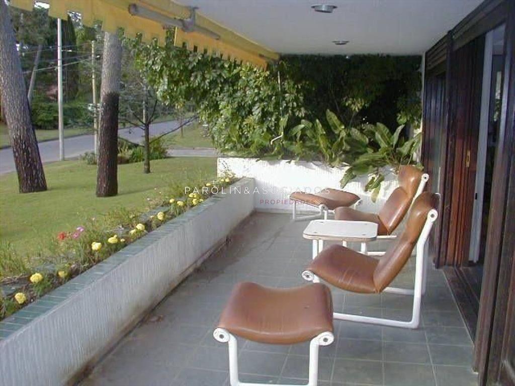 Casa en venta de 3 dormitorios en zona playa del