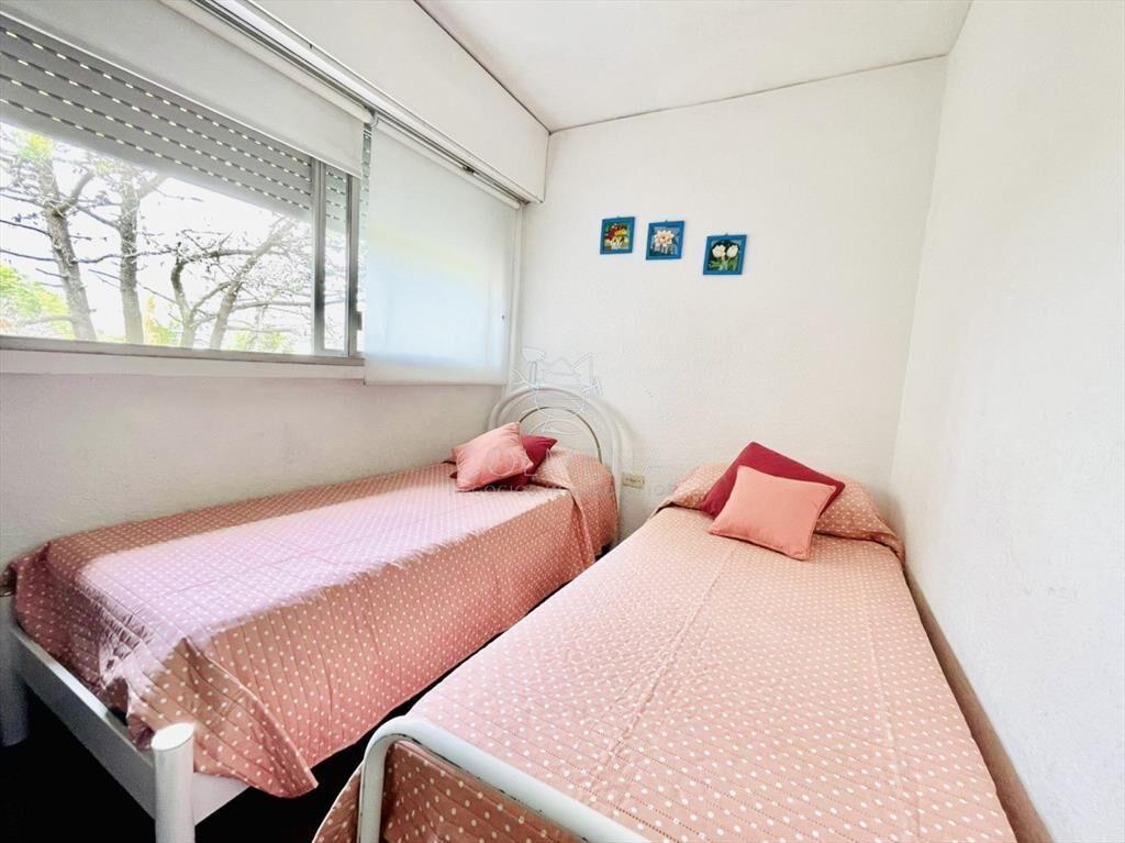 Apartamento de 2 Dormitorios en Aidy Grill a de -