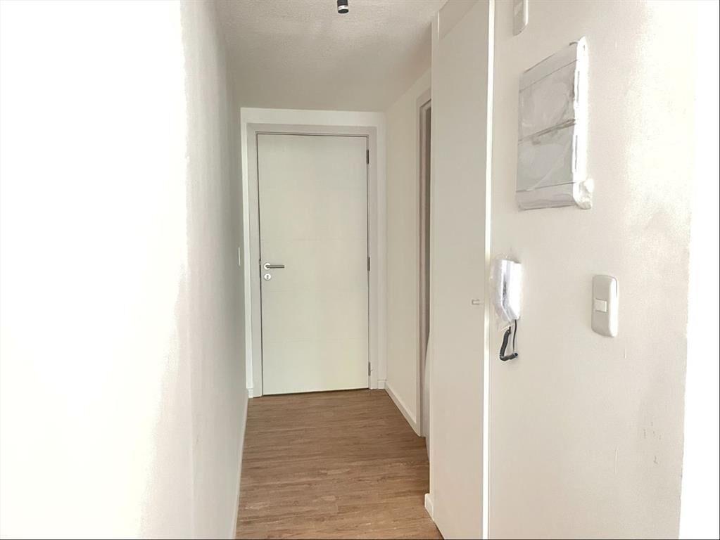 Venta monoambiente 37 m2 frente Plaza del Entrevero Centro