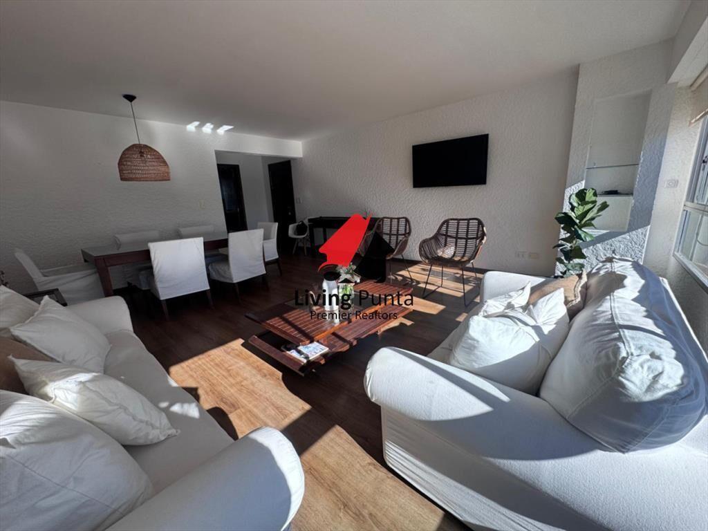 Hermosa unidad en venta con vista al mar