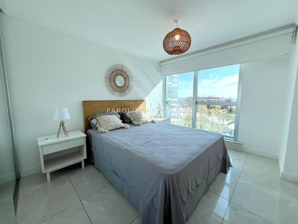 Apartamento en venta de 2 dormitorios en Miami