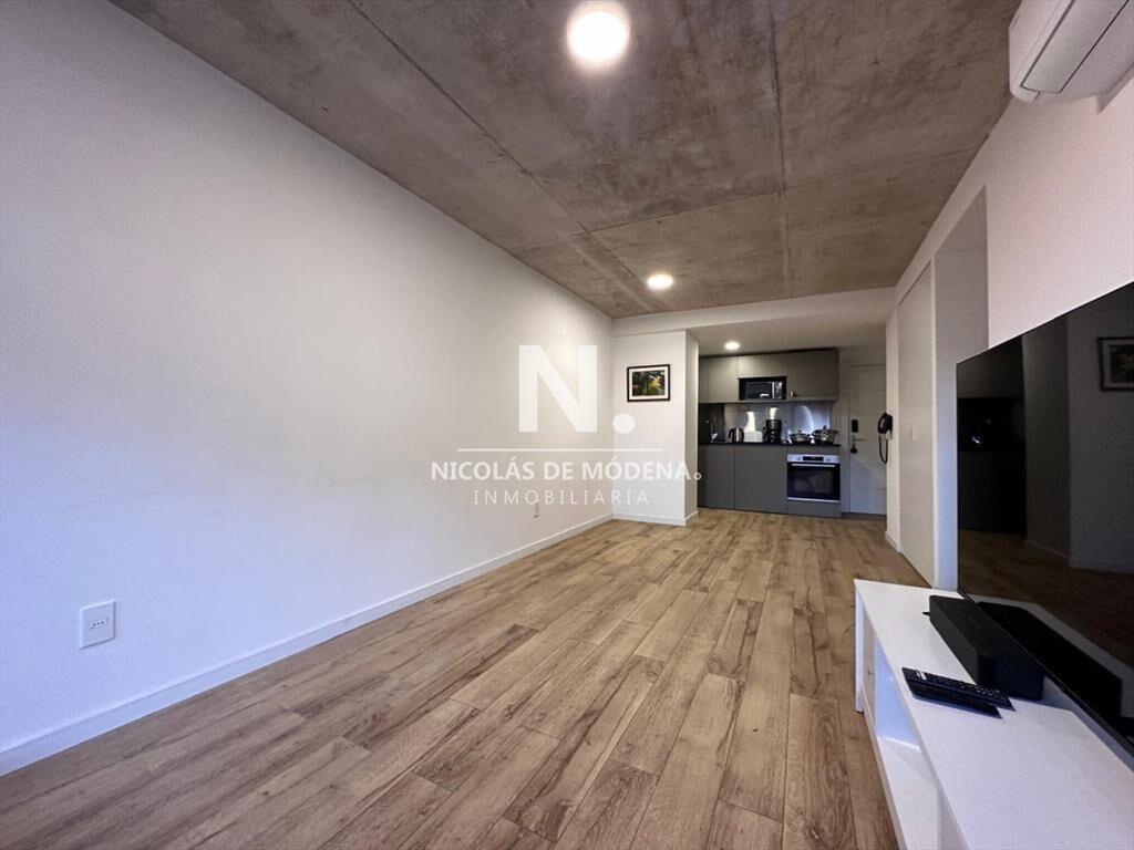 Vende oportunidad en Playa Mansa, primera línea