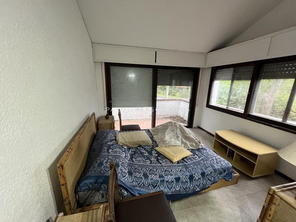 Casa En Venta o alquiler anual, Zona Cantegril.
