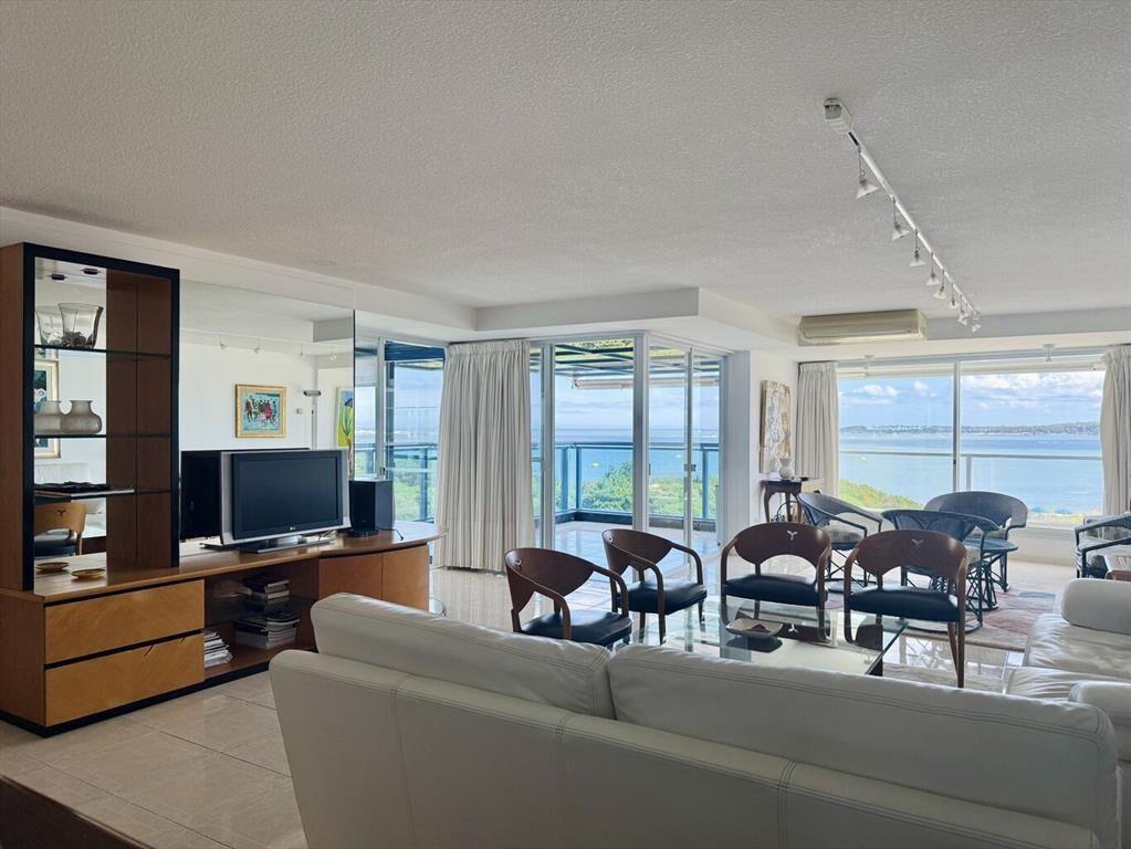 Venta apartamento de 3 dormitorios en suite - Punta del Est