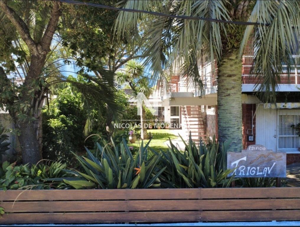 En venta apartamento de 2 dormitorios en La Punta