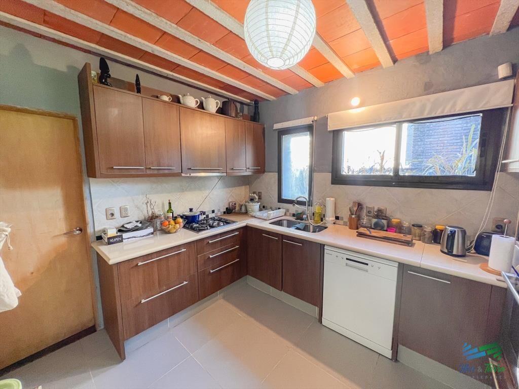 CÃ³moda casa, muy bien ubicada, ideal para vivir