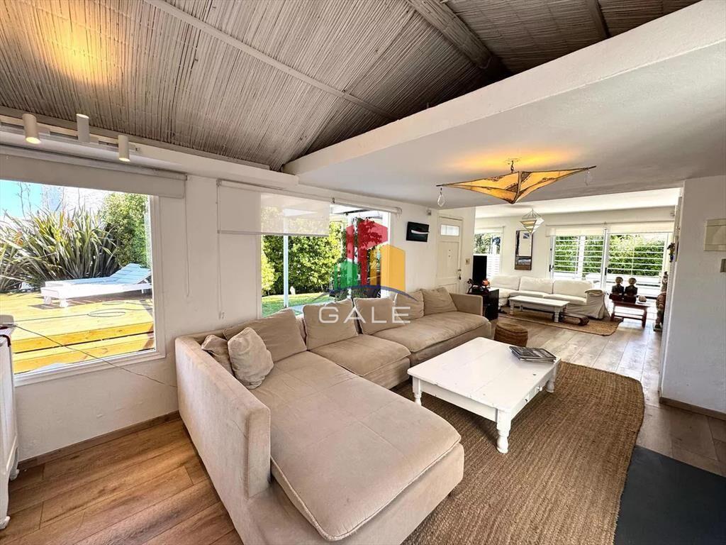 Hermosa casa a pasos del mar