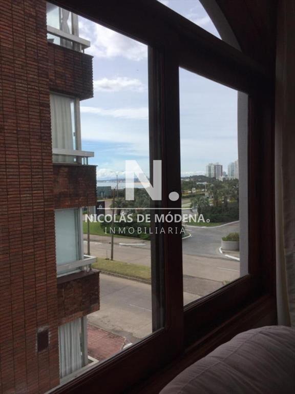 Apartamento de 3 dormitorios en Mansa Punta Del