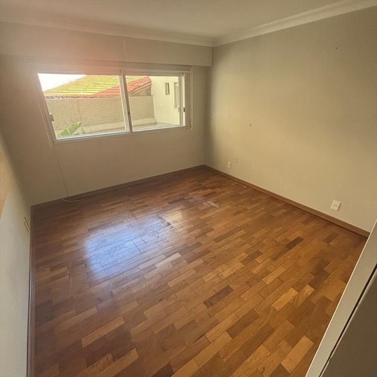 Venta amplio apartamento 4 dormitorios Rambla de Punta Carr