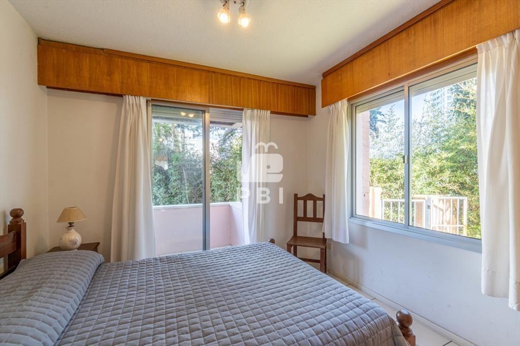Apartamento en venta Playa Mansa 3 dormitorios -