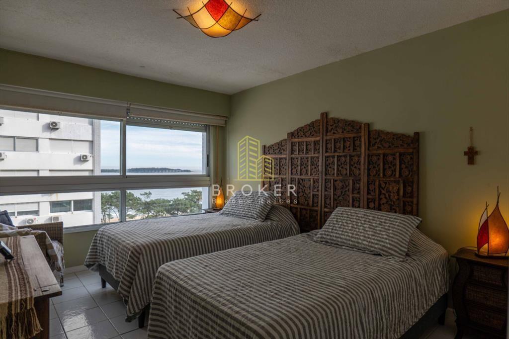 Venta departamento 1 dormitorio en la Mansa con