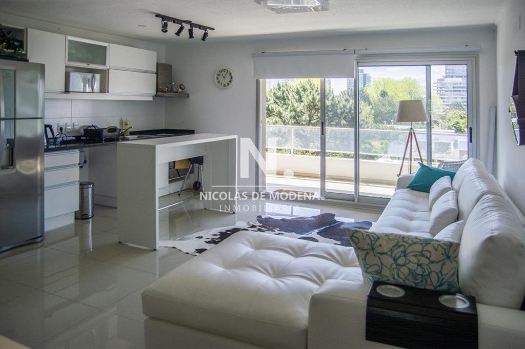 Departamento de 1 dormitorio en venta en Aidy Grill , Punta