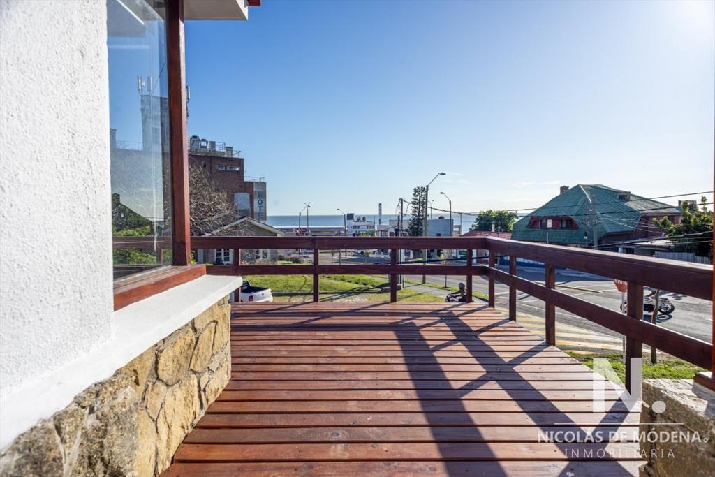 Casa reciclada de 2 dormitorios y medio vista al mar - Punt