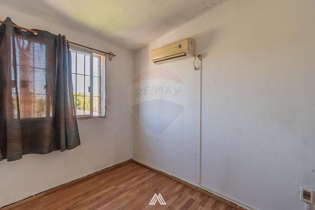 Venta duplex de 2 dormitorios con patio en Pando