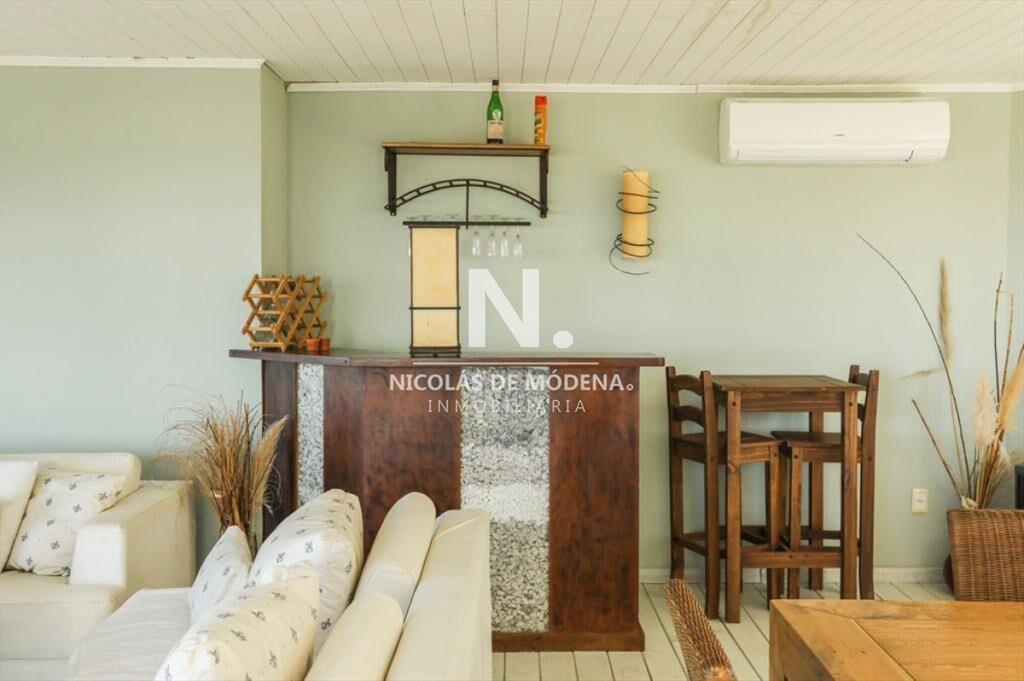 OPORTUNIDAD VENDO CASA EN MONTOYA 5 DORM + OPCION