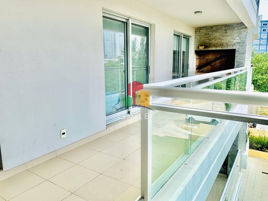 apartamento en zona de Aidy Grill, con parrillero propio