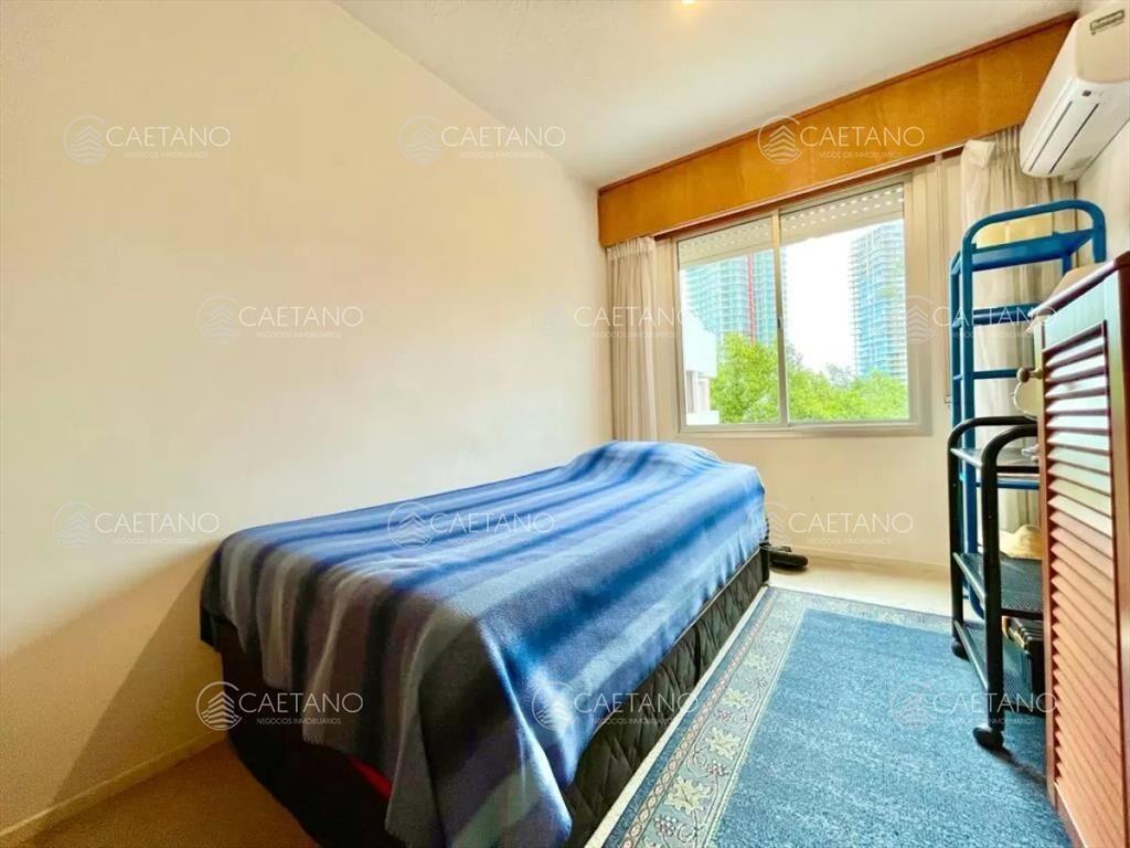 Venta apartamento 3 dormitorios playa mansa Punta