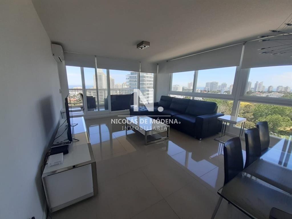Departamento en venta en Torre de jerarquía a de