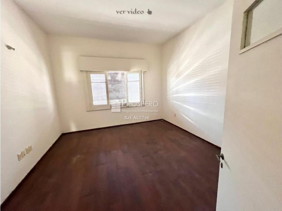 AL2276 venta casa 4 dorm Union gran fondo c/parrillero