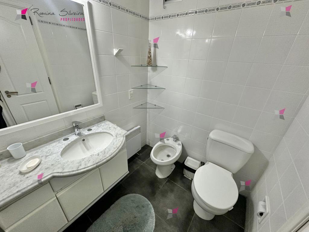 VENTA DE APARTAMENTO DE 1 DORMITORIO Y MEDIO EN