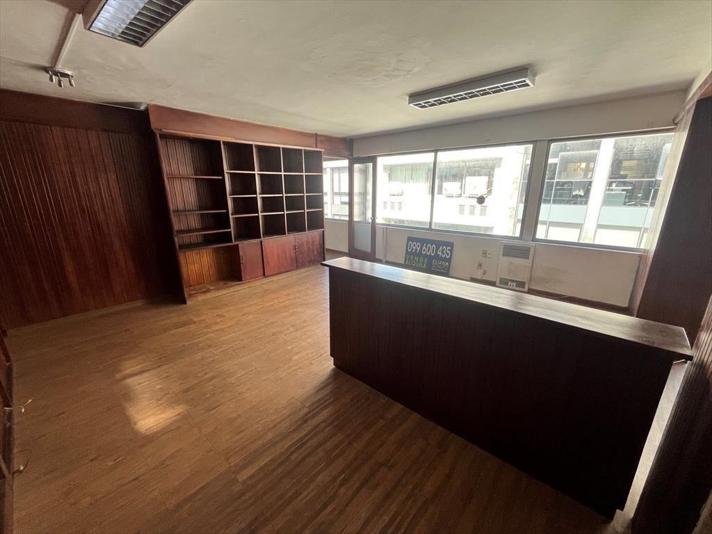 Venta o Alquiler oficina Ciudad Vieja con garaje