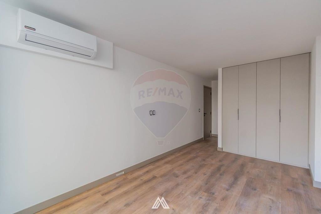 VENTA APTO POCITOS 2 DORM 2 BAÑOS COCINA SEMI INT