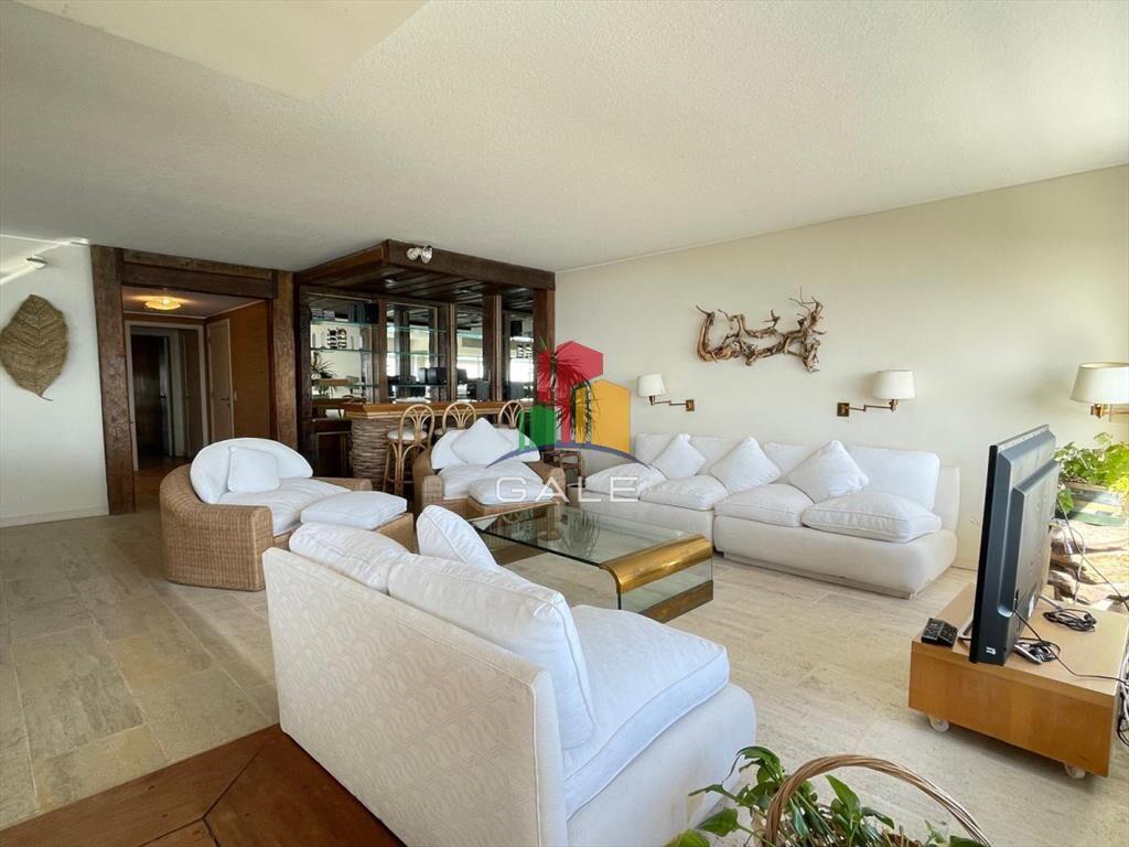 apartamento en primera linea de playa mansa