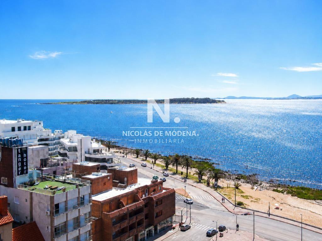 Hermoso Departamento en venta frente al mar, 4