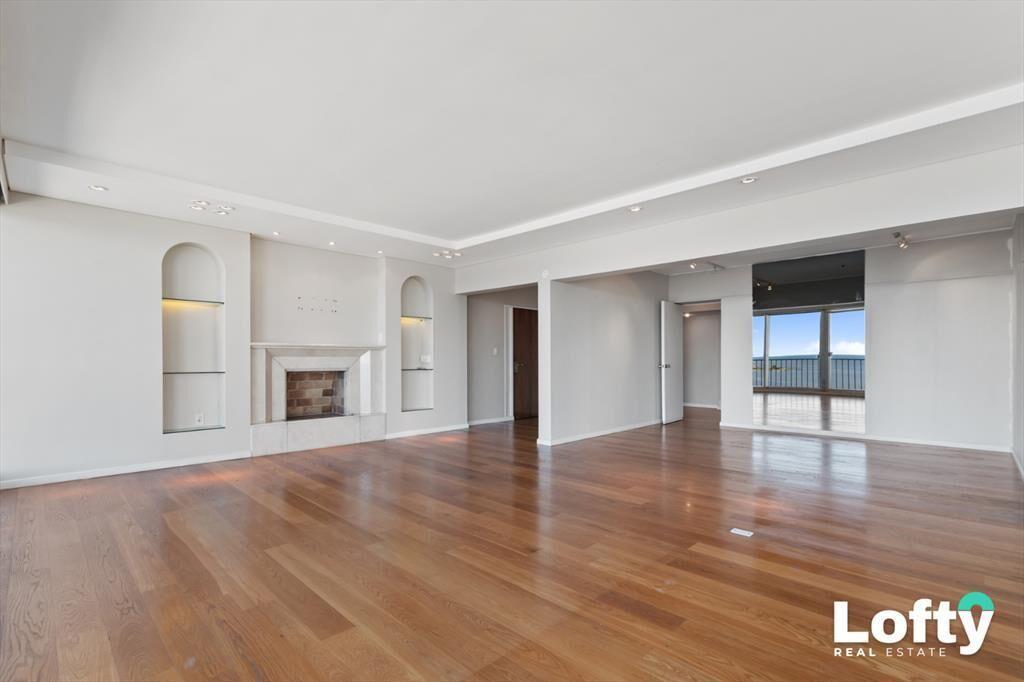 Apartamento en venta de 4 dormitorios 2 Garajes y Terraz...