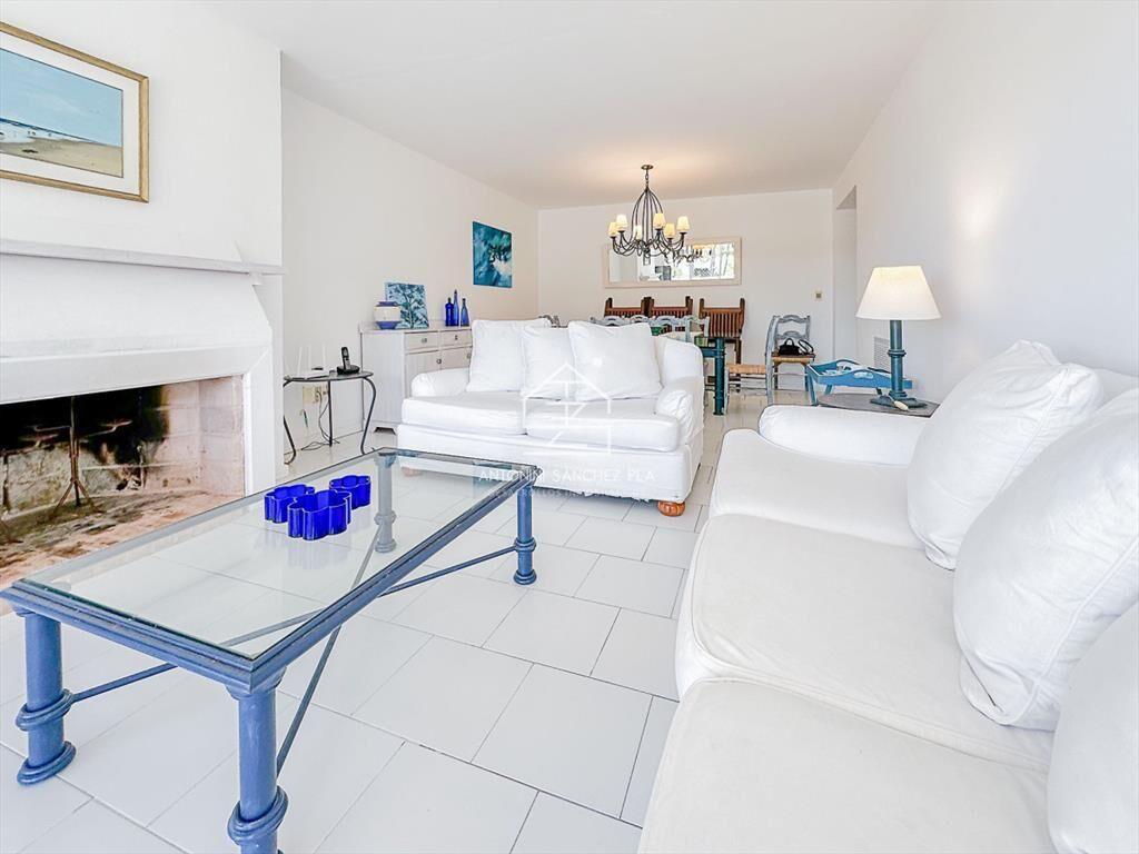 Apartamento en venta en primera linea de La Brava