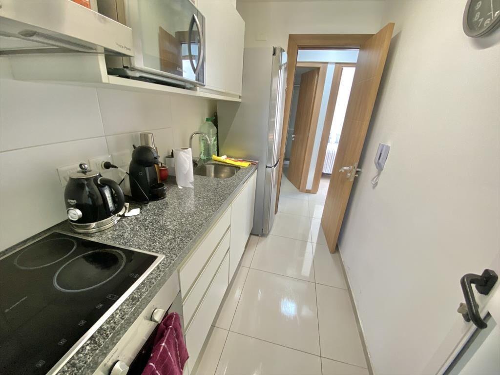 Apartamento de 2 dormitorios + terraza con parrillero de us