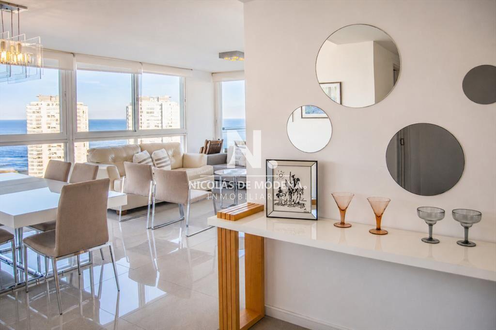 En venta apartamento de 2 dormitorios en Punta