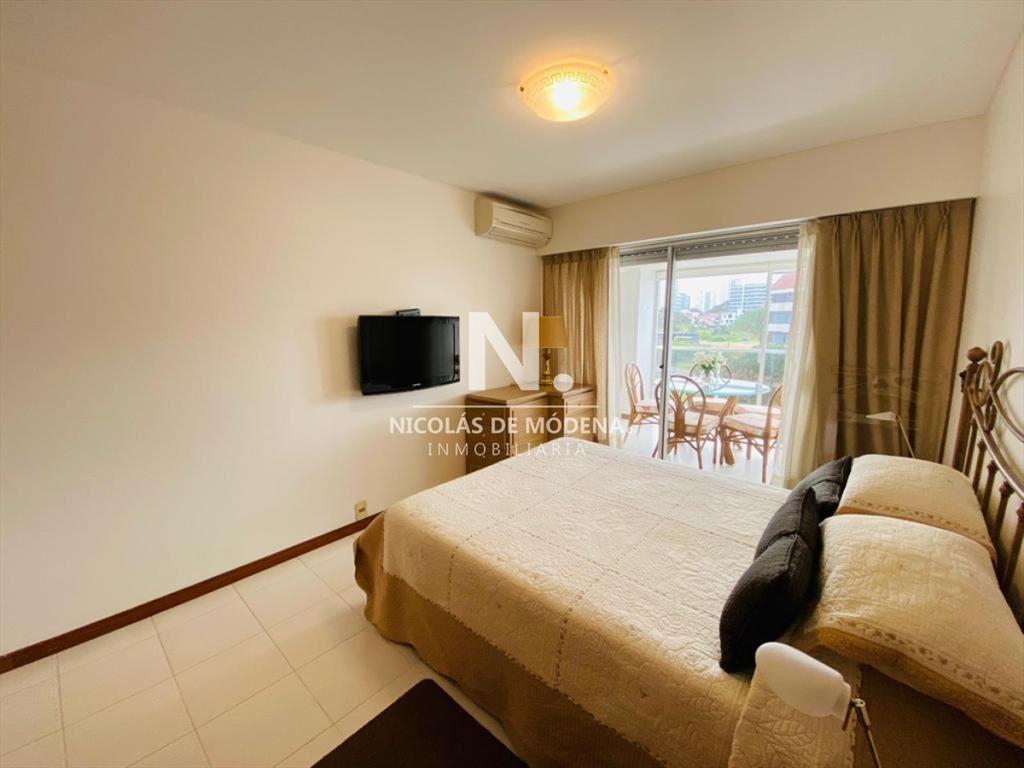 VENTA DE DEPARTAMENTO DE 3 DORMITORIOS EN OCEAN
