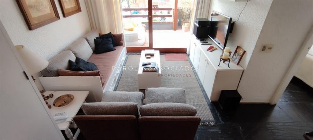 Apartamento de un dormitorio en venta con gran en