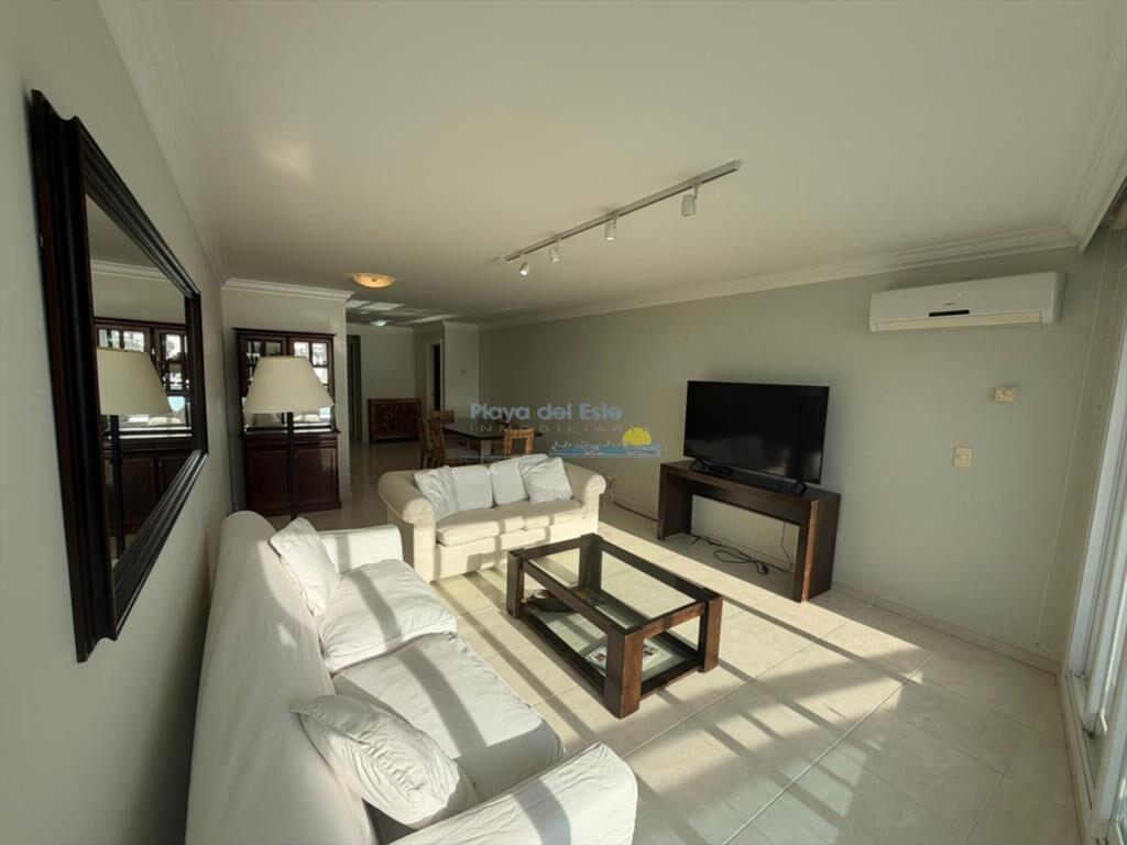 Apartamento en alquiler temporal en Torre , Punta