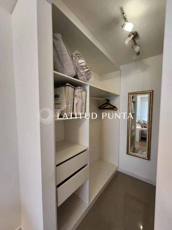 Apartamento en venta en torre One, 1 dormitorio