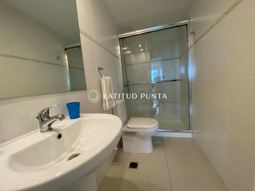 Apartamento con vista al mar