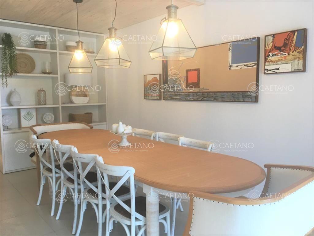 Venta apartamento planta baja en Tiburón Barra