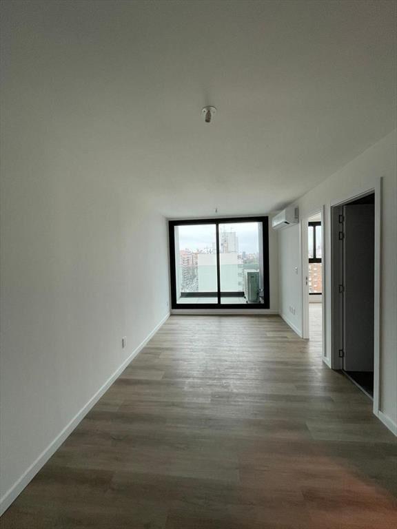 Venta Apartamento Penthouse 1 dormitorio y balcón con vista