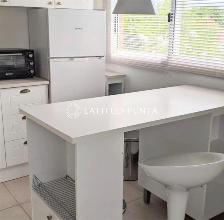 Casa 5 dormitorios próximo al mar. La Barra