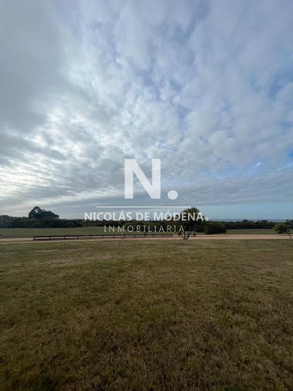 Venta de terreno amplio en las Garzas.