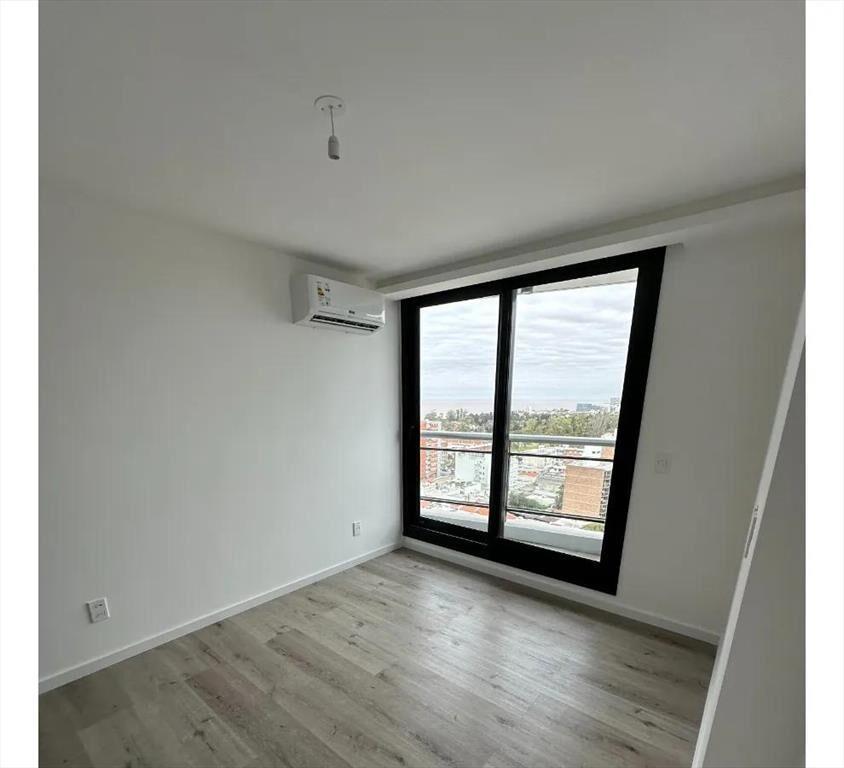 Apartamento en venta 2 dormitorios con garaje, more buceo