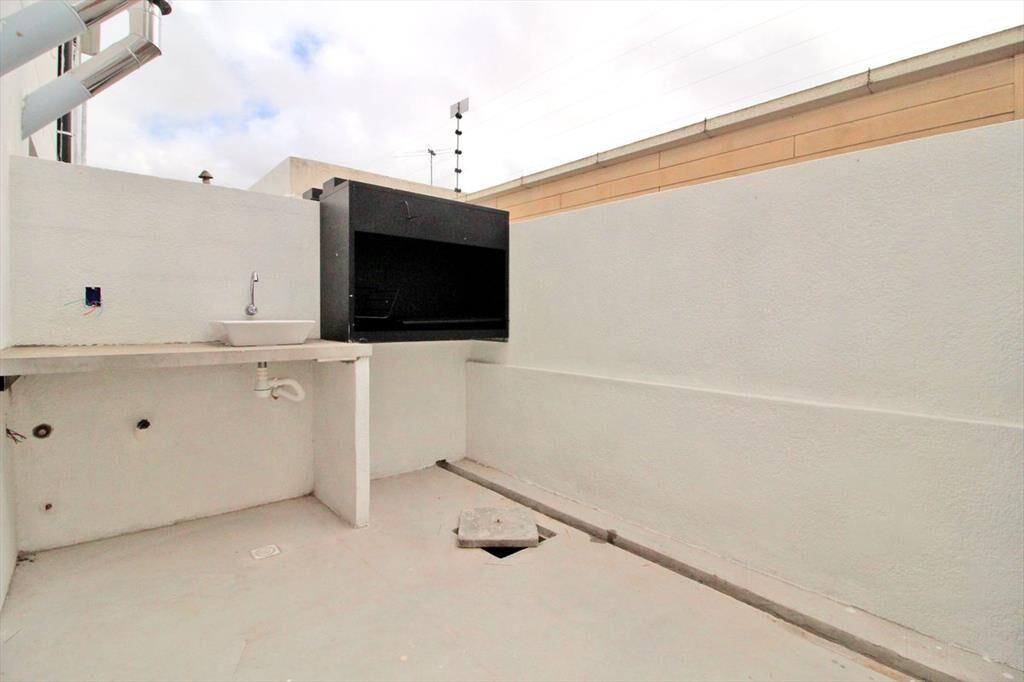 Venta apto. 2 dorm.patio, parrillero, cochera.