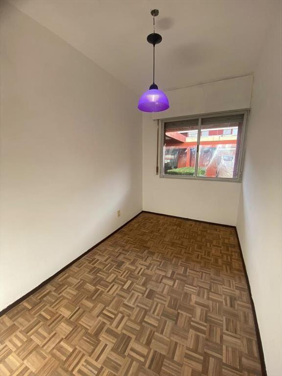 Venta apartamento 4 dormitorios en complejo cerrado con seg